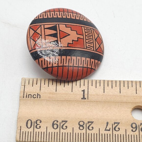 Vintage Handcrafted Round Brooch With Southwestern Design Pin Closure - Picture 4 of 4